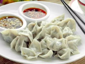 东北冬日里的美食守护：冻饺子的温暖传承