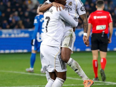 “皇马逆转阿拉维斯，惊险取胜！”